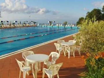 San Leonardo Vibo Eventi E Congressi Отель