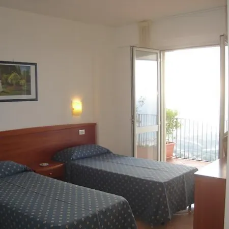Hotel San Leonardo Vibo Eventi E Congressi