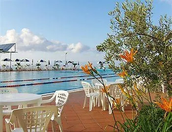San Leonardo Vibo Eventi E Congressi 4* Vibo Valentia