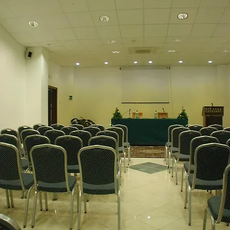 San Leonardo Vibo Eventi E Congressi Hotel